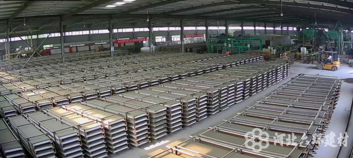 外墻保溫一體板生產車間